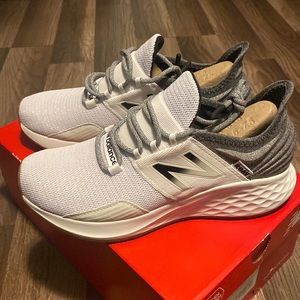 New Balance Size 7.5 Athletic Sneakers